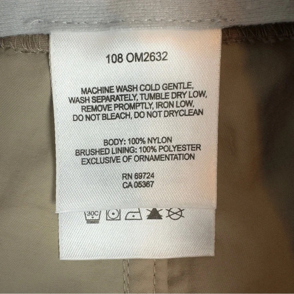 Mountain Hardwear Mens Size XL Nylon Convertible Hiking Outdoor Pants Beige - Picture 4 of 15